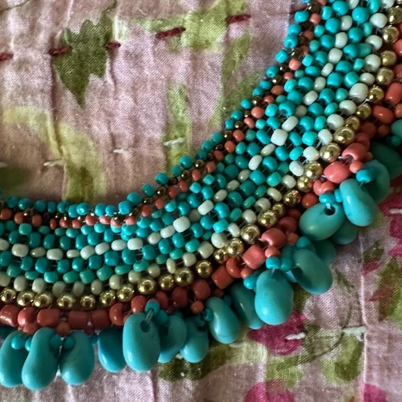 Faux turquoise beaded tribal choker necklace - Picture 2 of 7